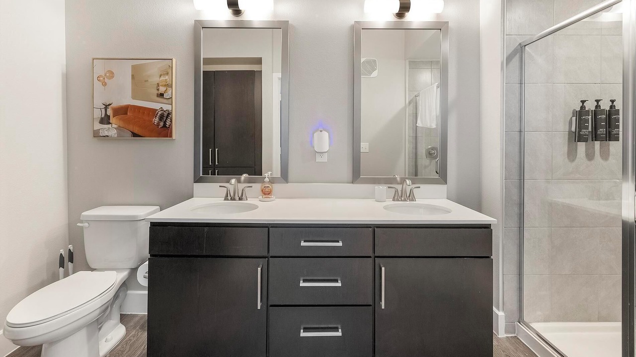 Photo of Bathroom in Allen