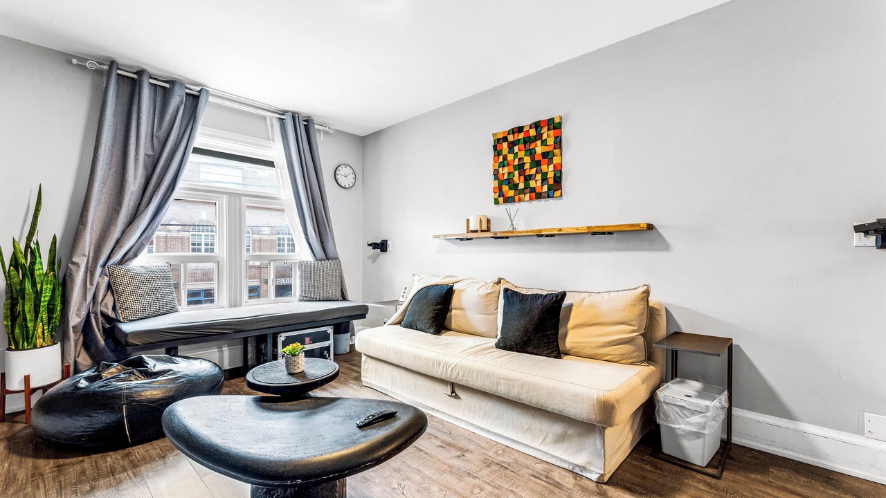 Photo of Livingroom in Parkdale