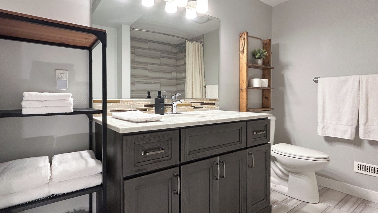 Photo of Bathroom in Marda Loop