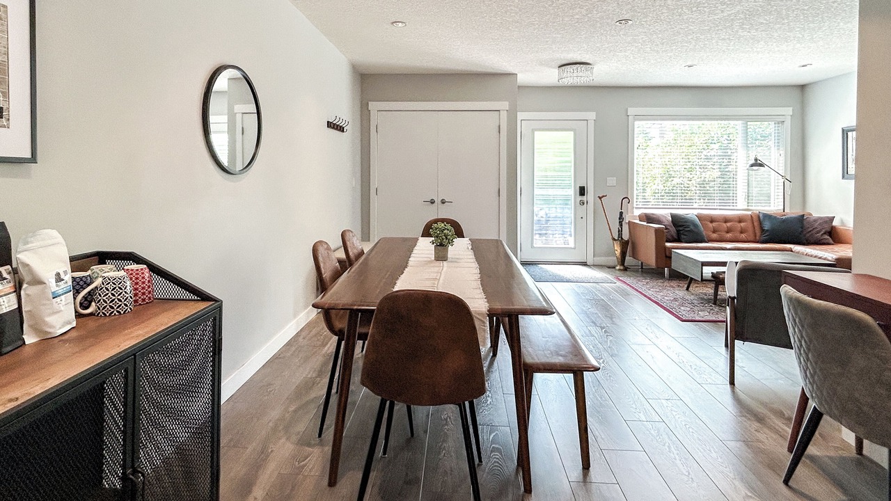 Photo of Others in Marda Loop