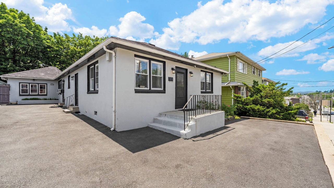 Photo of Outdoor in Hackensack