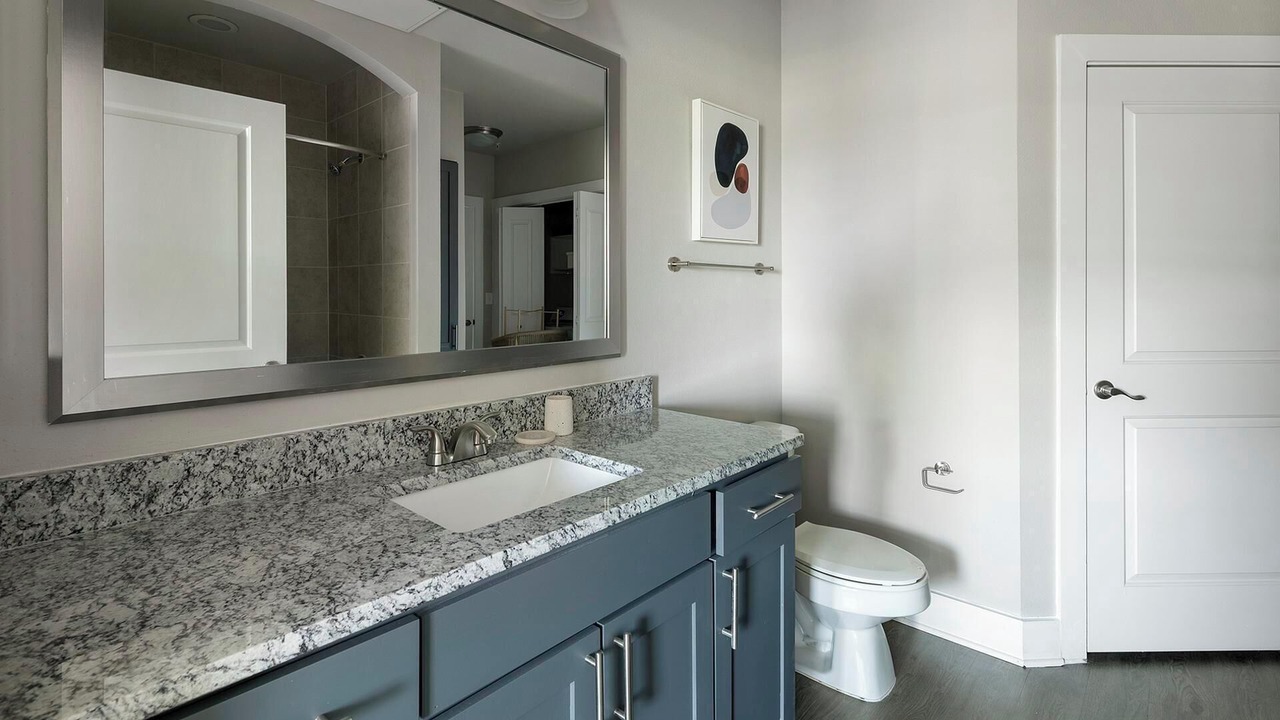 Photo of Bathroom in Nassau Bay