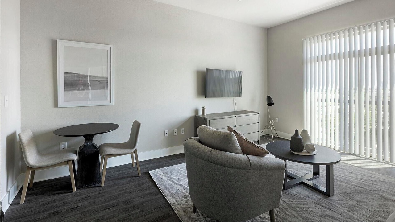 Photo of Livingroom in Nassau Bay