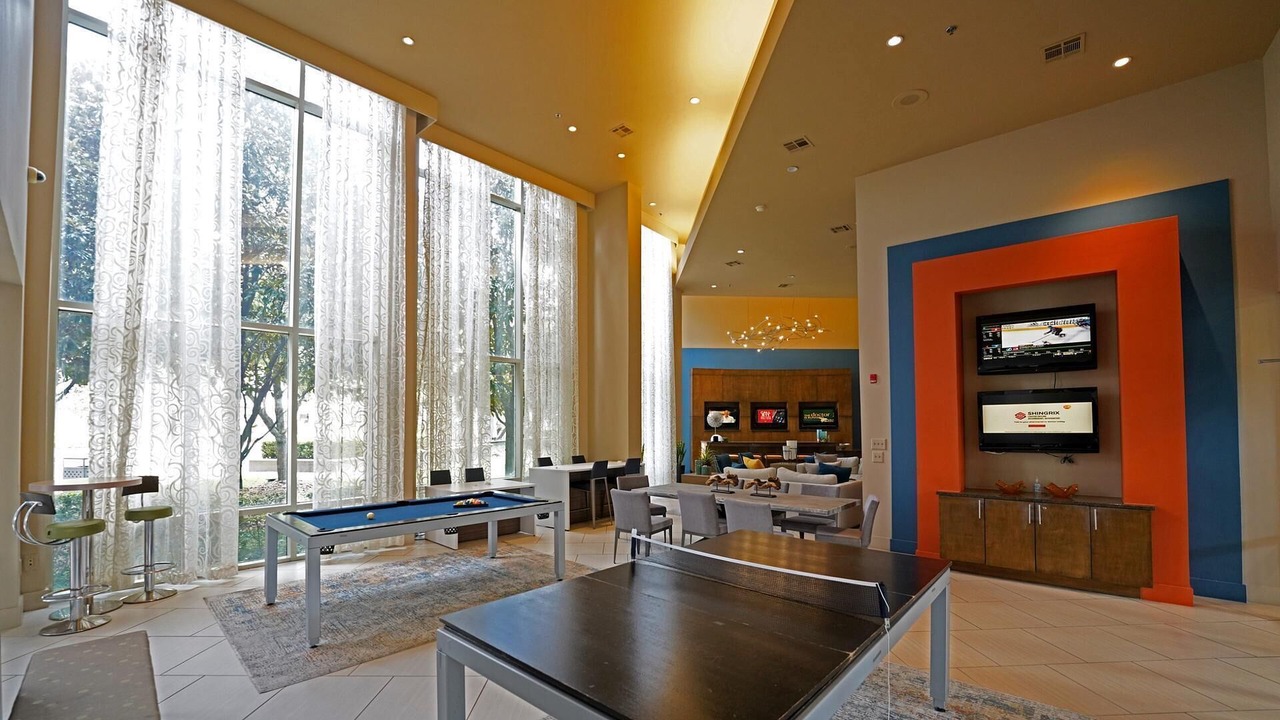 Photo of Bedroom in Nassau Bay