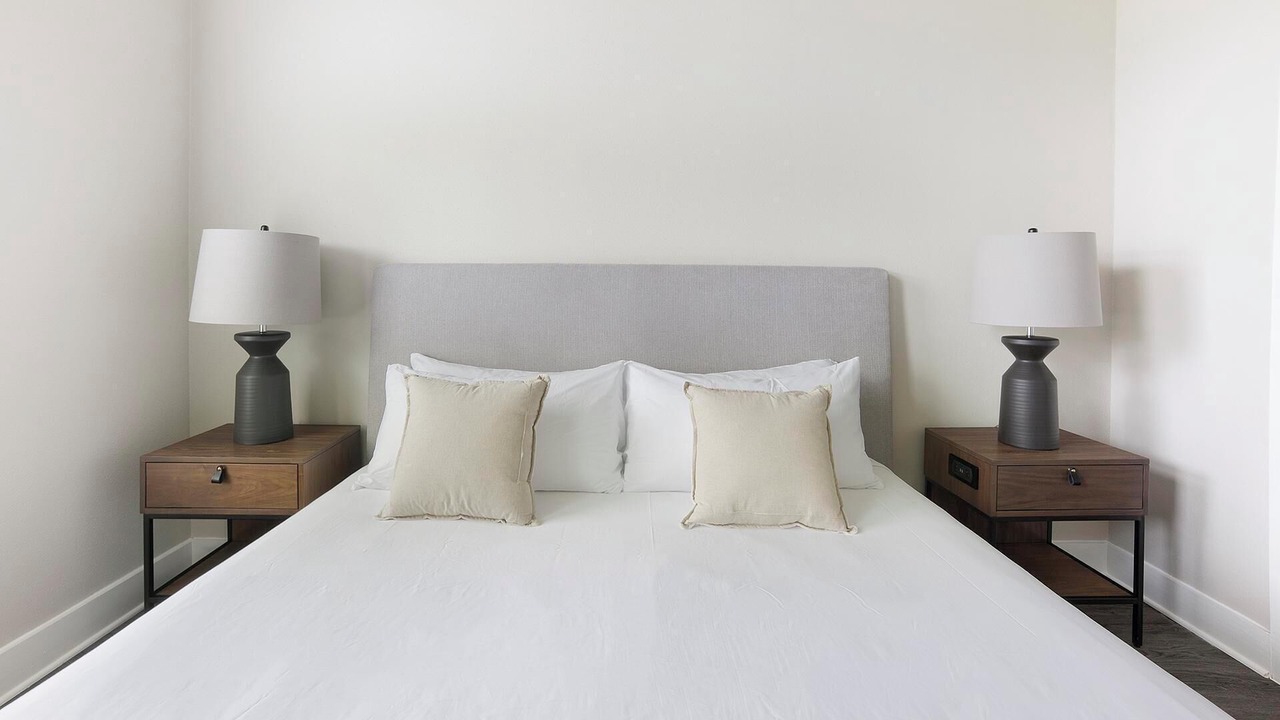 Photo of Bedroom in Nassau Bay