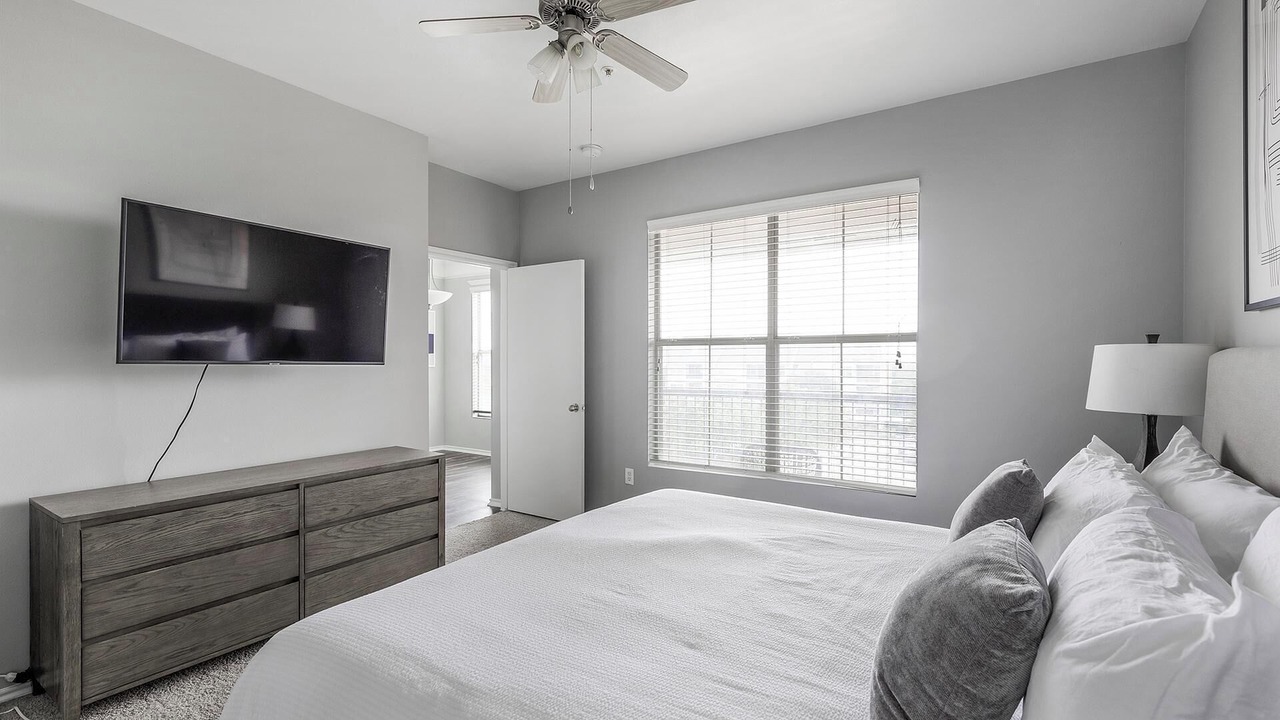 Photo of Bedroom in Fossil Creek