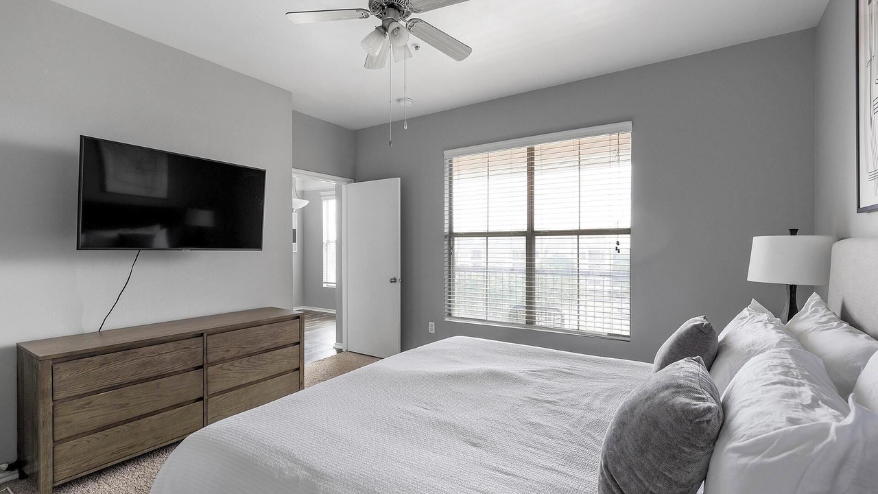 Photo of Bedroom in Fossil Creek