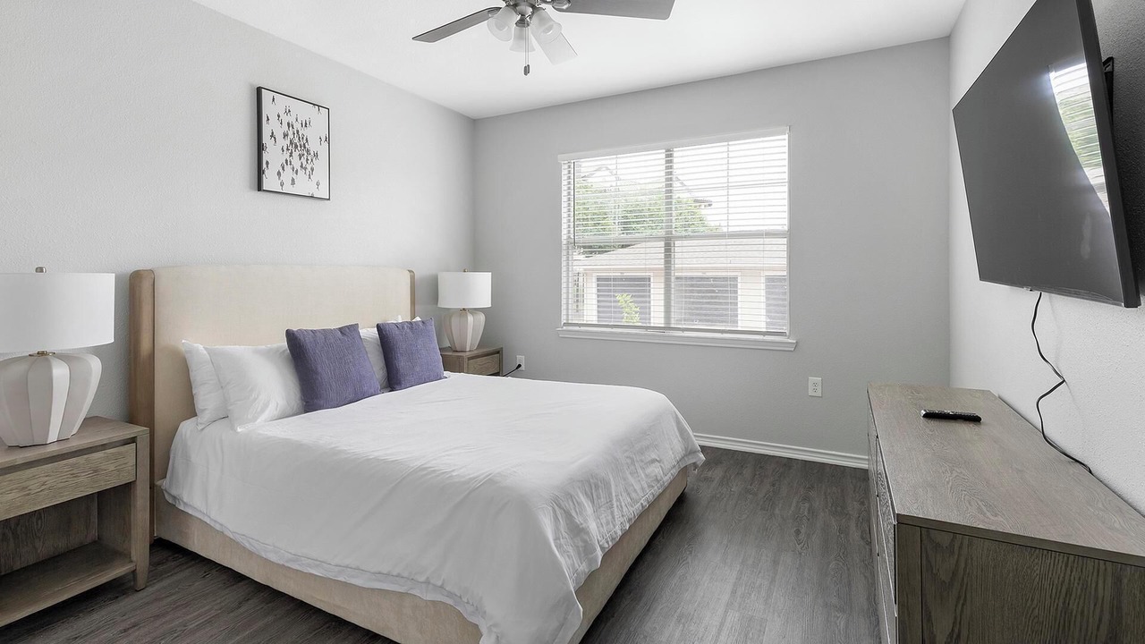 Photo of Bedroom in Fossil Creek