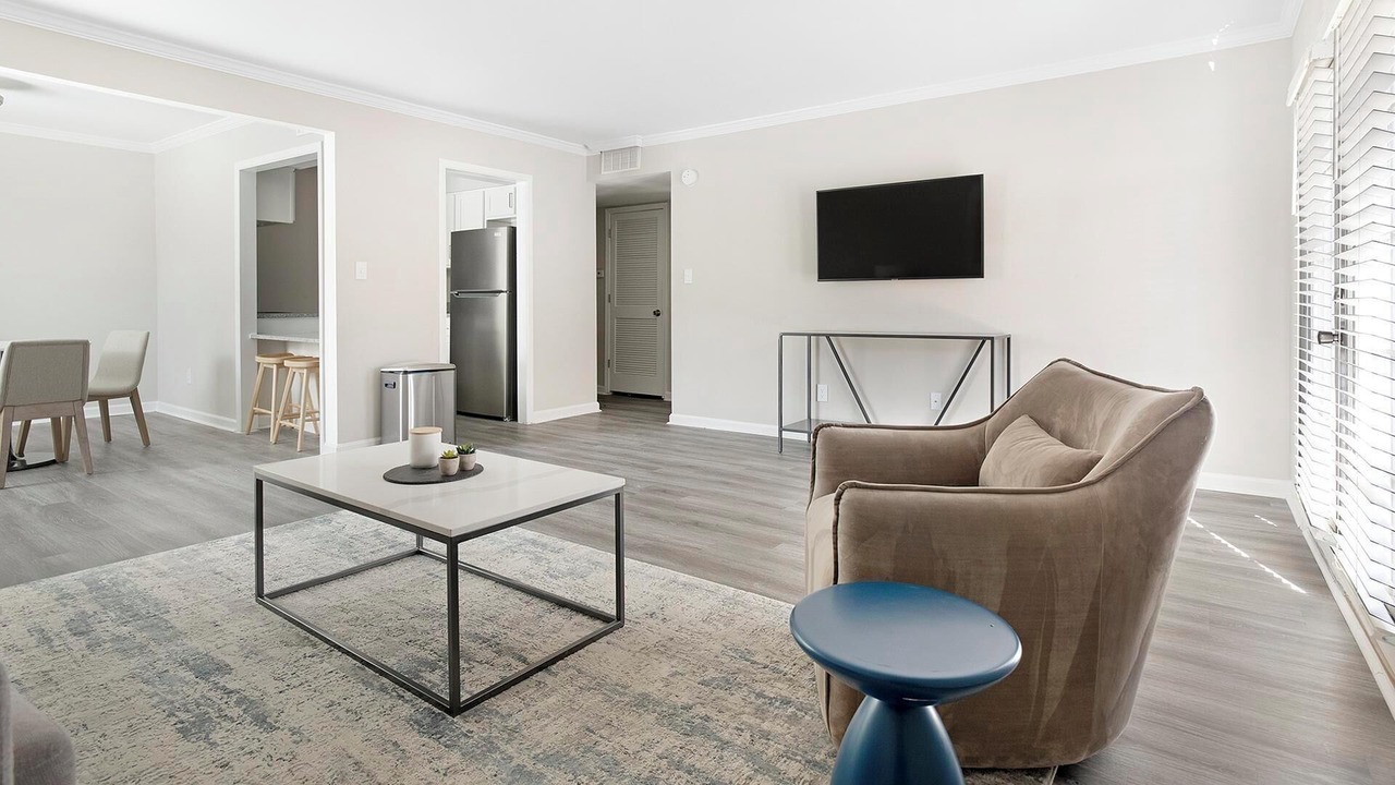 Photo of Livingroom in Homewood