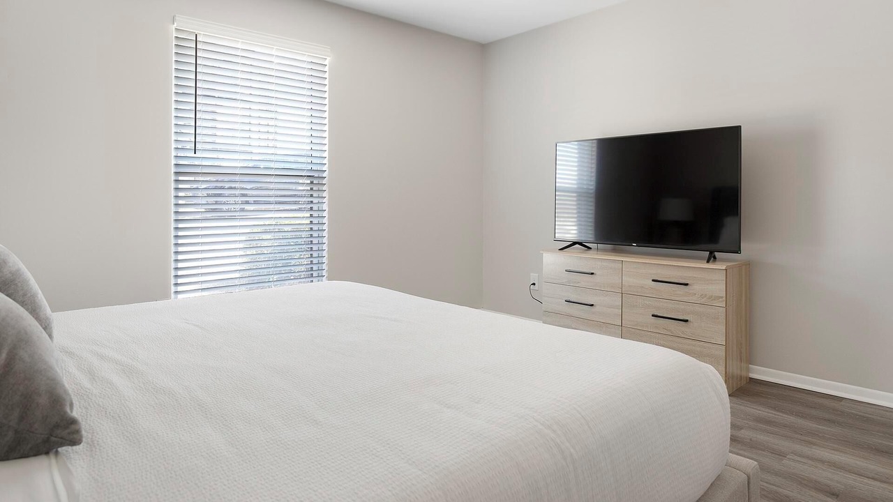 Photo of Bedroom in Homewood