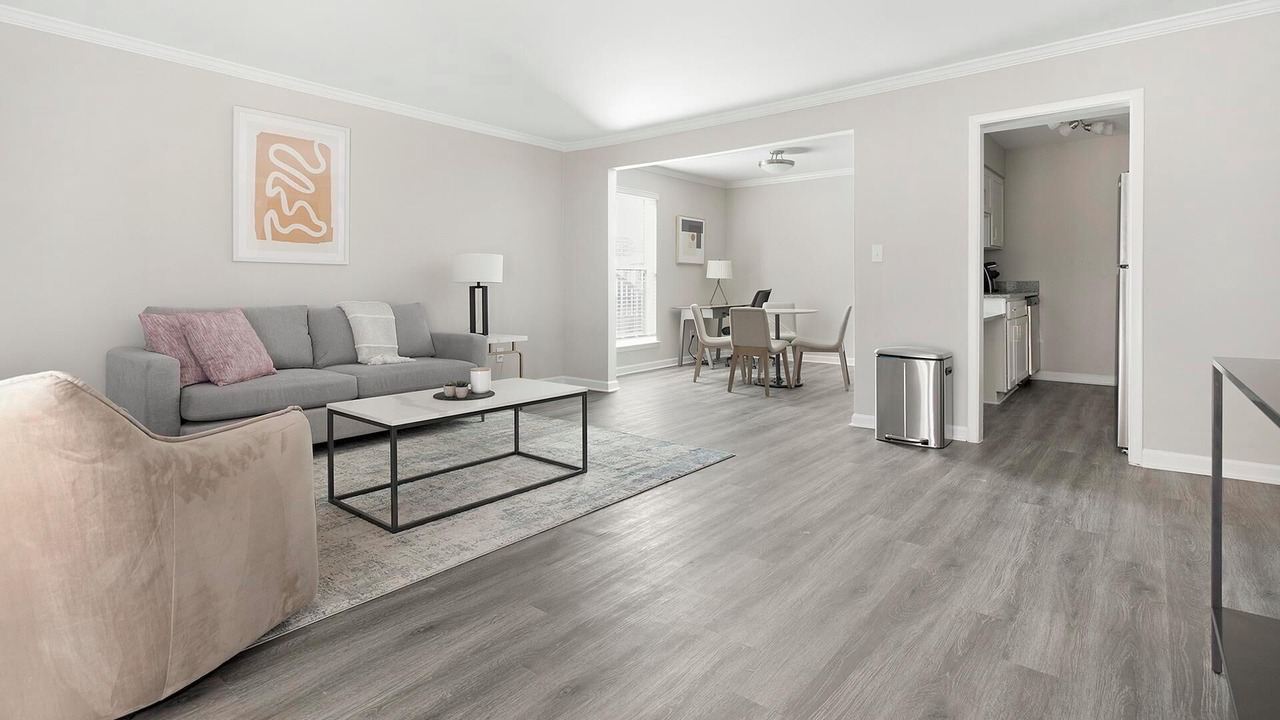 Photo of Livingroom in Homewood