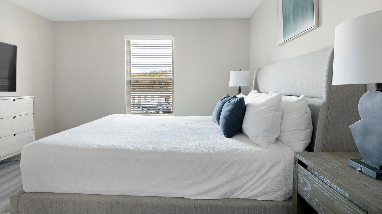 Photo of Bedroom in Homewood