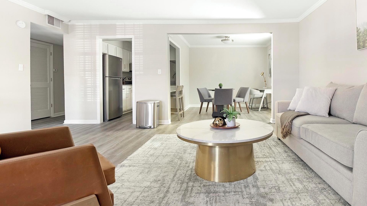 Photo of Livingroom in Homewood