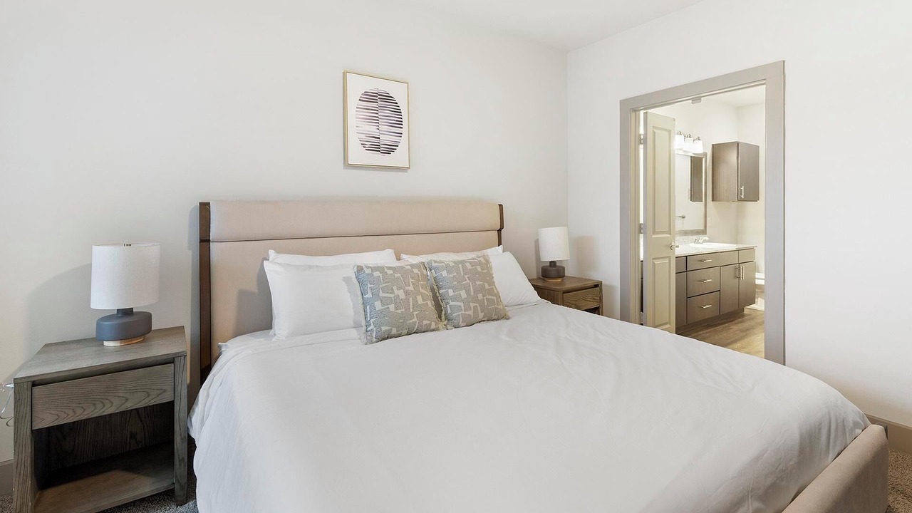 Photo of Bedroom in Haltom City
