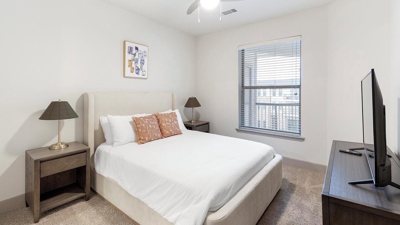 Photo of Bedroom in Haltom City