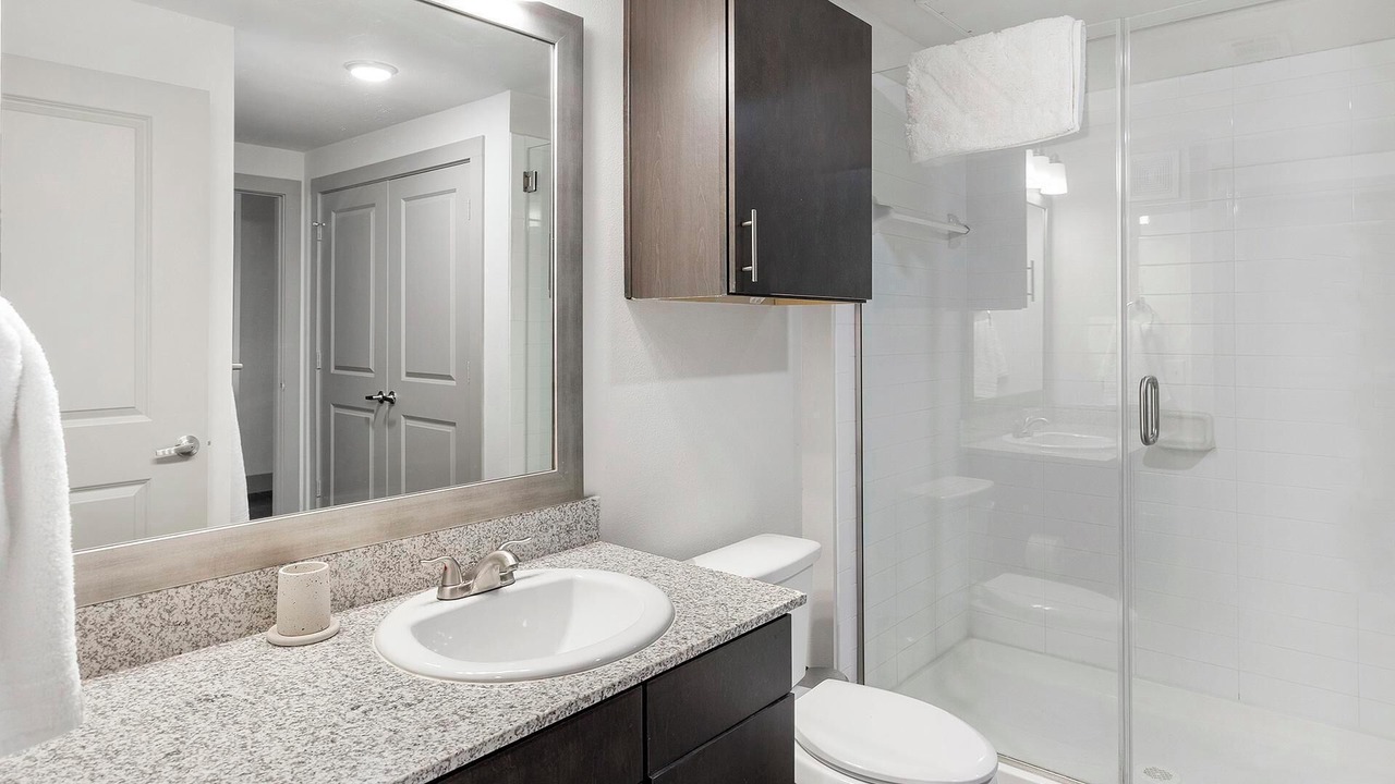 Photo of Bathroom in Haltom City