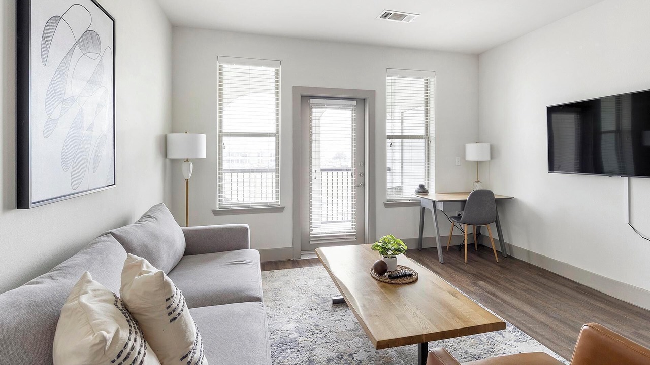 Photo of Livingroom in Haltom City