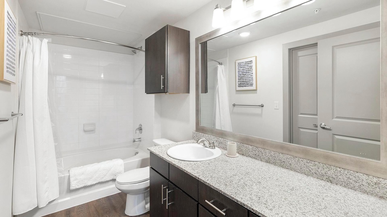 Photo of Bathroom in Haltom City