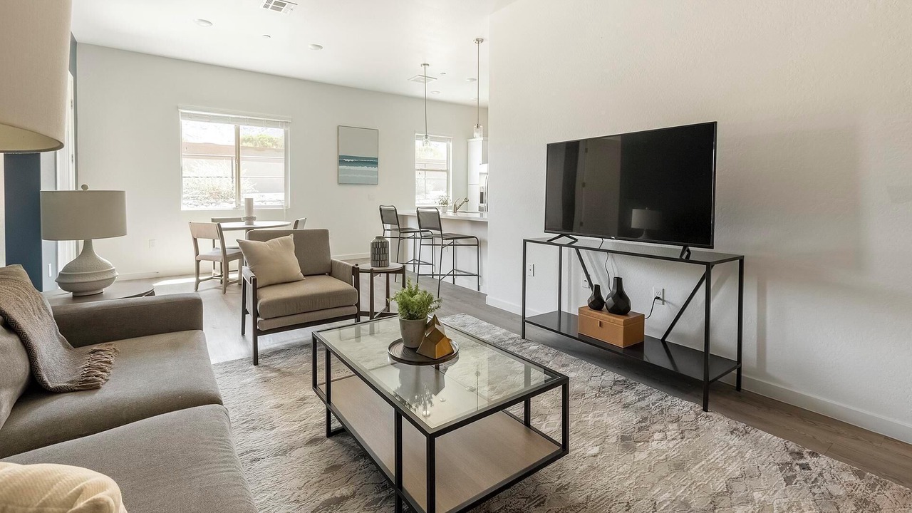 Photo of Livingroom in Oro Valley