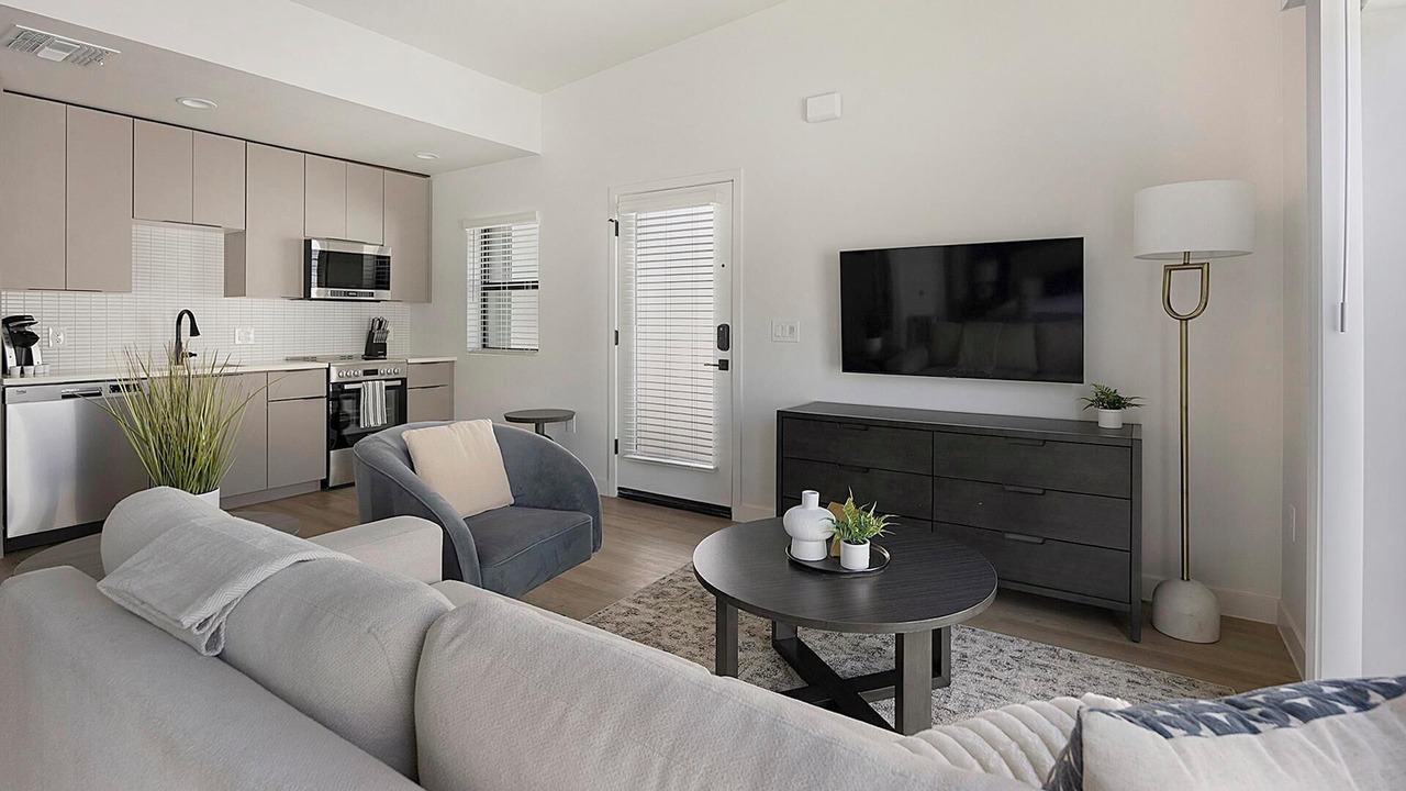 Photo of Livingroom in North Mountain