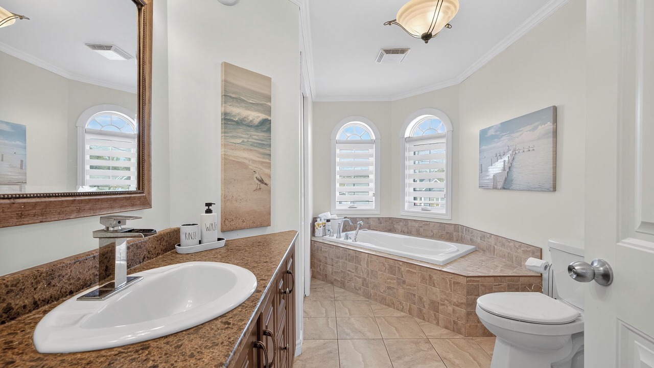 Photo of Bathroom in Beresford