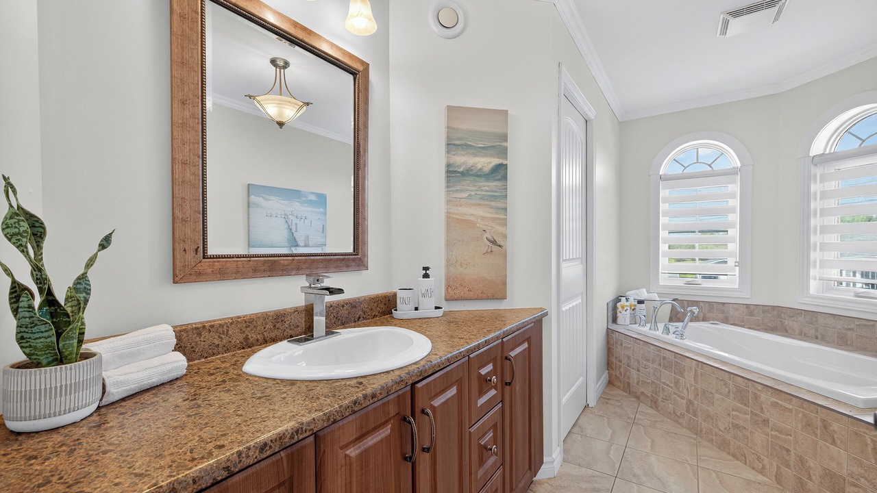 Photo of Bathroom in Beresford