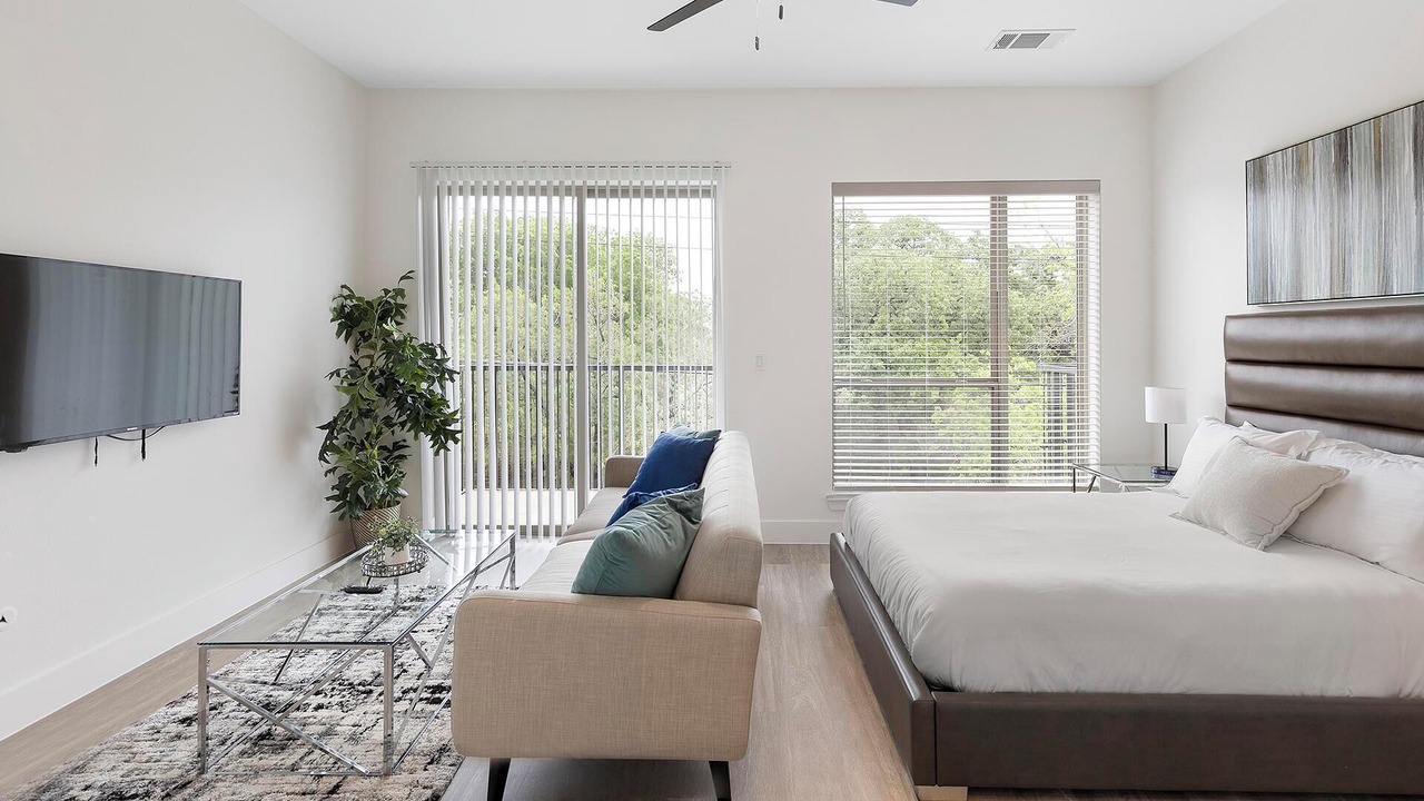 Photo of Livingroom in Denton