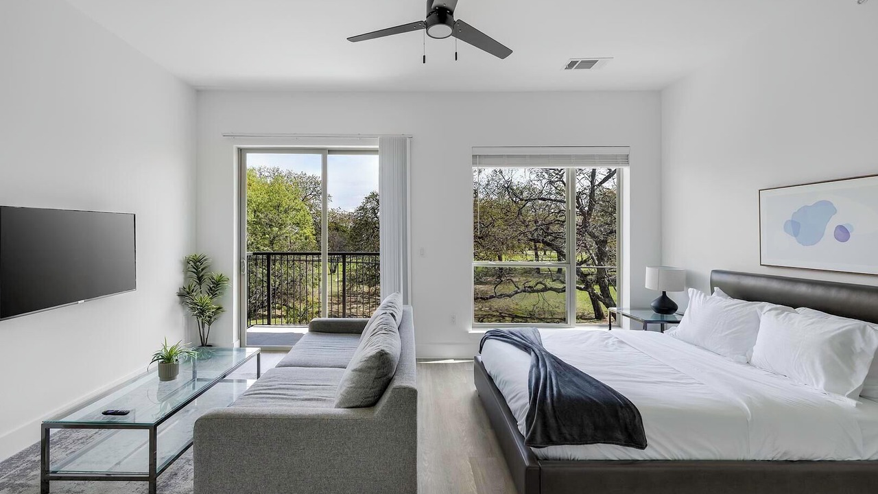 Photo of Livingroom in Denton