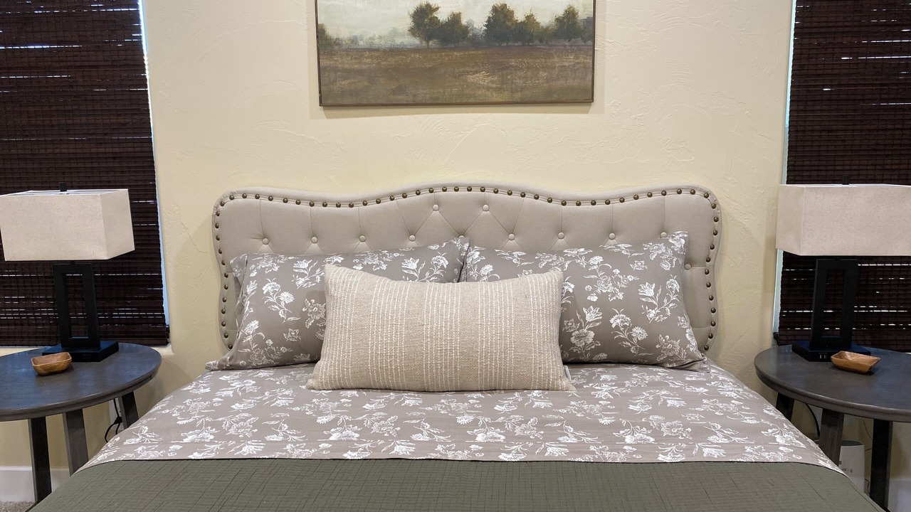 Photo of Bedroom in Roswell