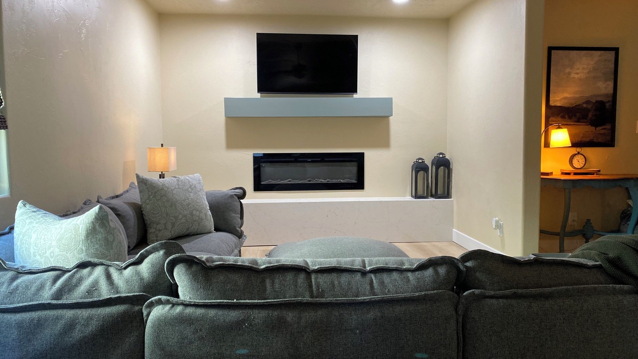 Photo of Livingroom in Roswell
