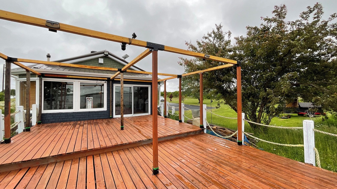 Photo of Patio Balcony in Gloucester County