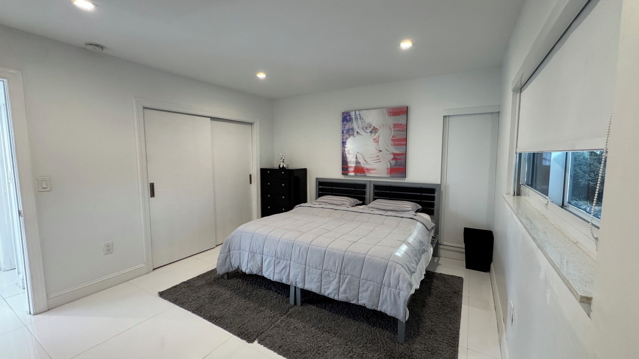 Photo of Bedroom in Tamarac