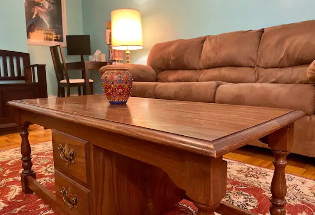 Photo of Livingroom in Oyster Bay Cove