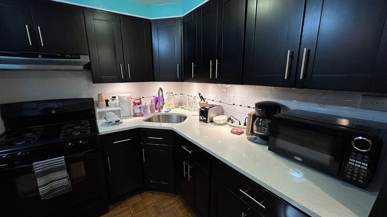 Photo of Kitchen in Oyster Bay Cove