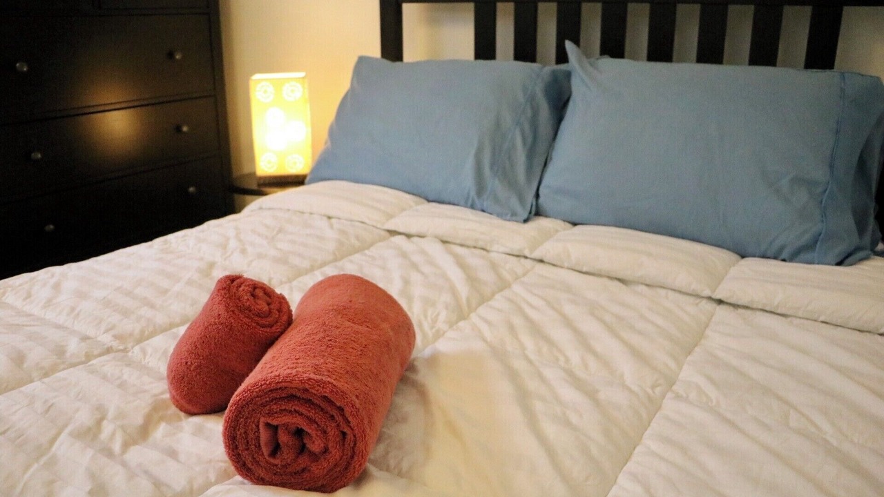 Photo of Bedroom in Oyster Bay Cove