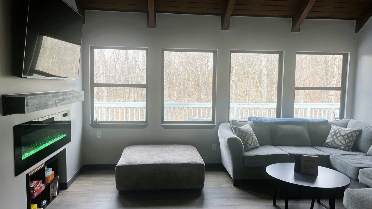 Photo of Livingroom in Penhook