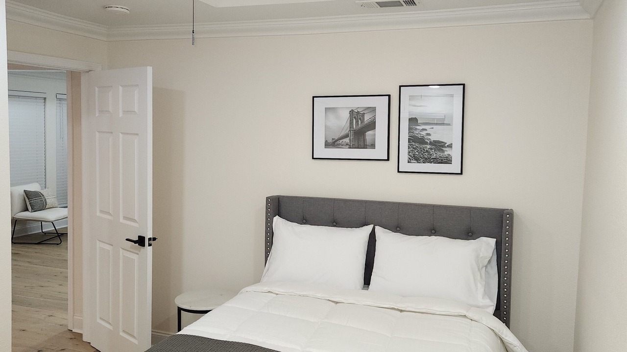 Photo of Bedroom in Mid City South