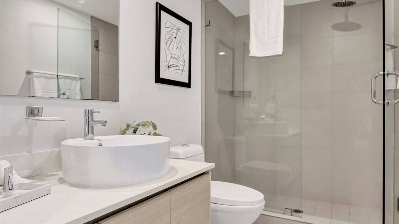 Photo of Bathroom in Hallandale Beach