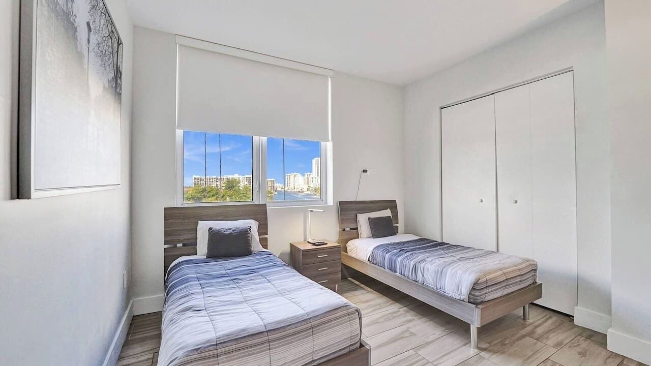 Photo of Bedroom in Hallandale Beach