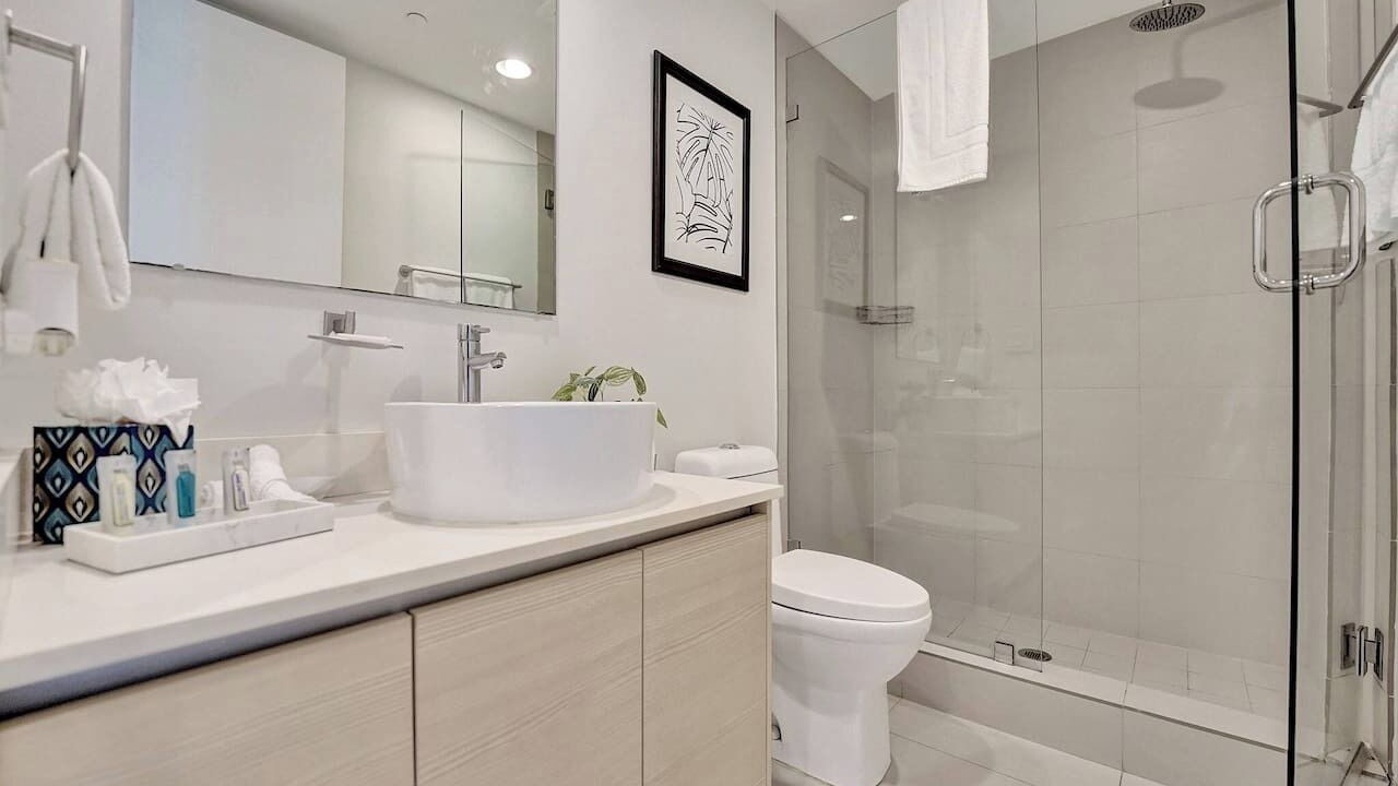Photo of Bathroom in Hallandale Beach