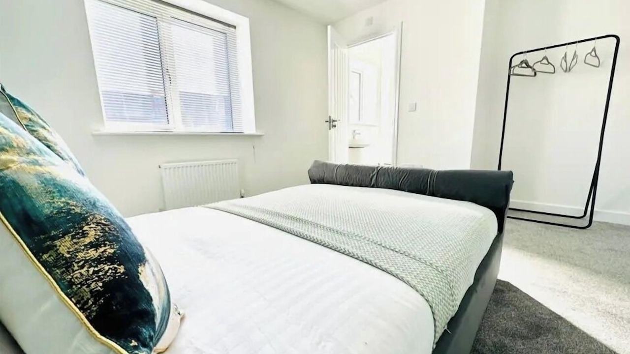 Photo of Others in Willesborough