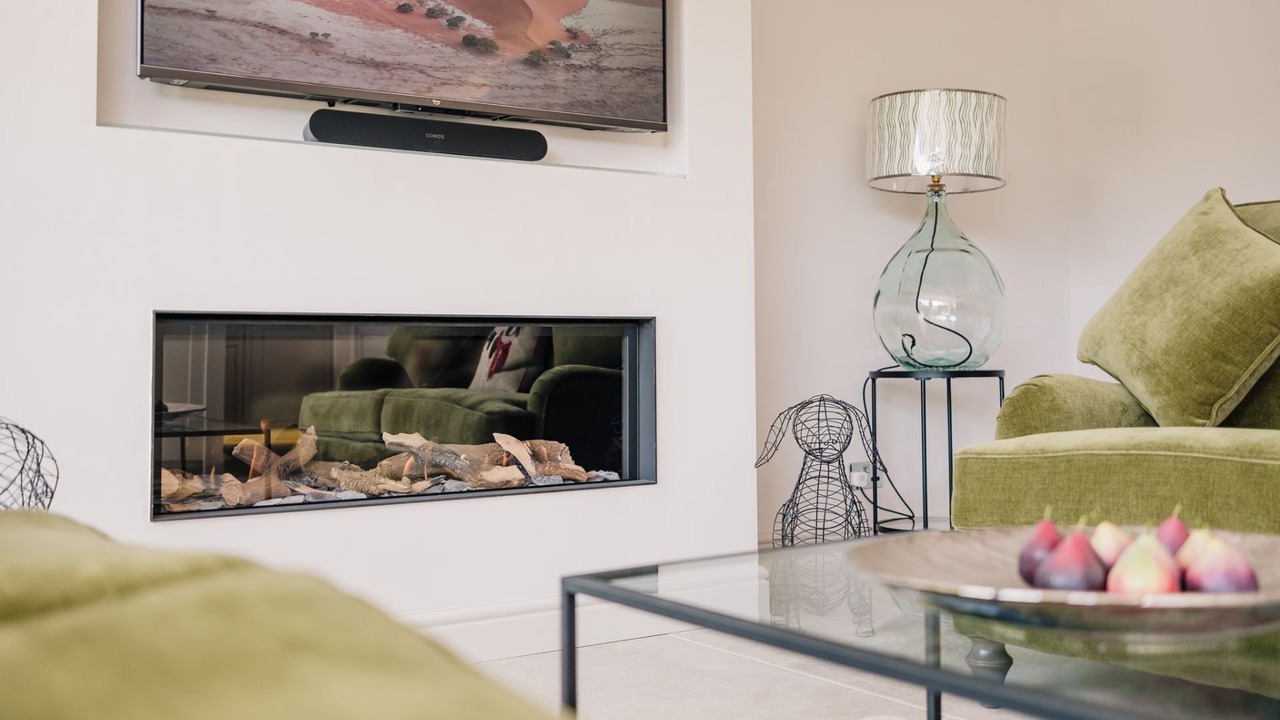 Photo of Bedroom in Bourton-on-the-Hill