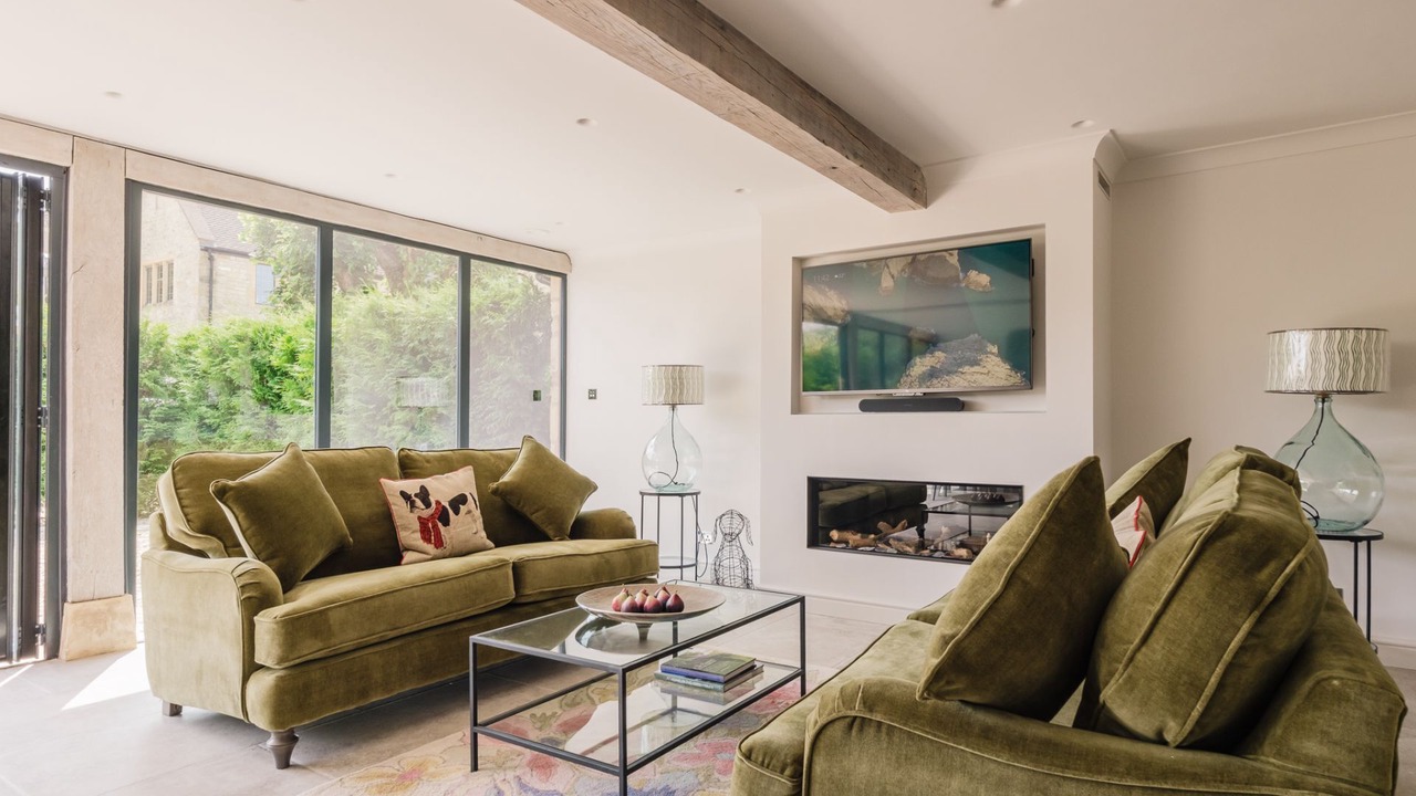 Photo of Bedroom in Bourton-on-the-Hill