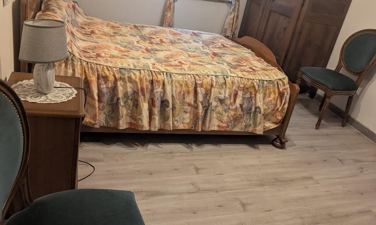 Photo of Bedroom in Carla-de-Roquefort