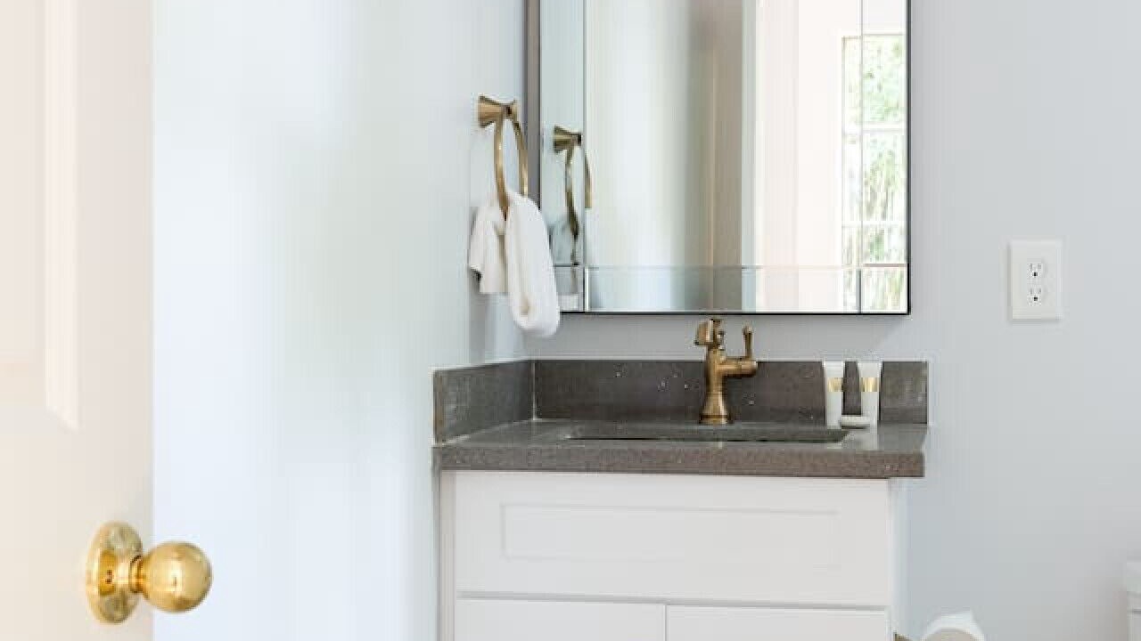 Photo of Bathroom in Uptown Historic District