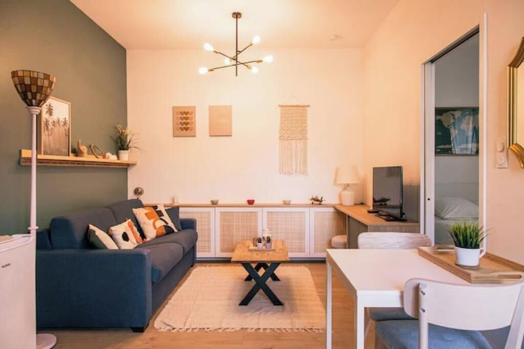 Photo of Livingroom in La Chapelle-des-Fougeretz