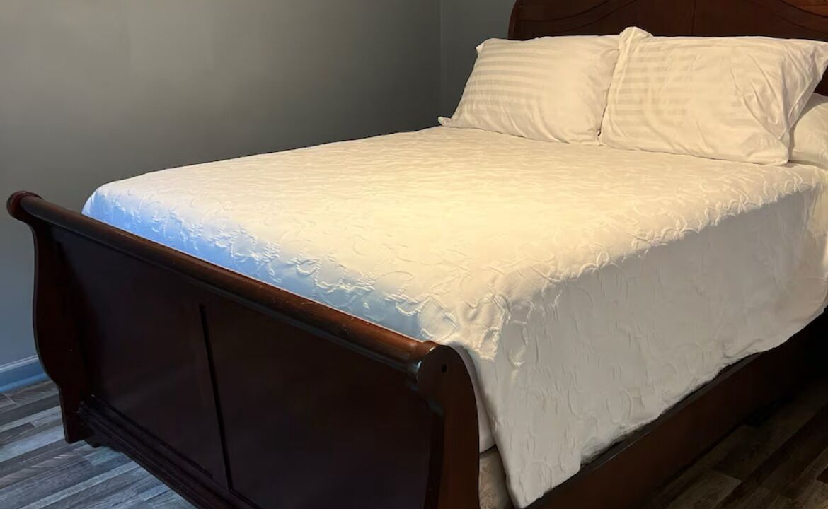 Photo of Bedroom in North Carolina Piedmont