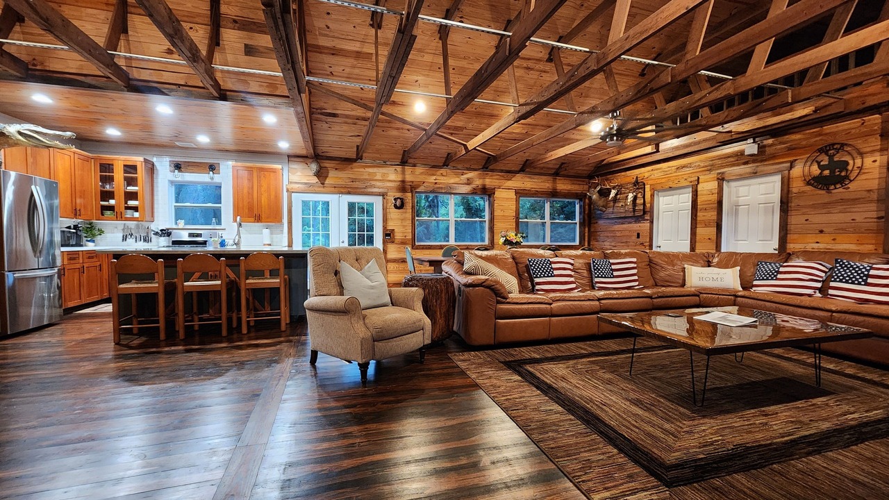 Photo of Livingroom in O Brien