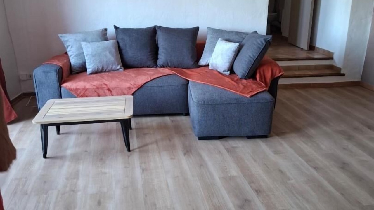 Photo of Livingroom in Village