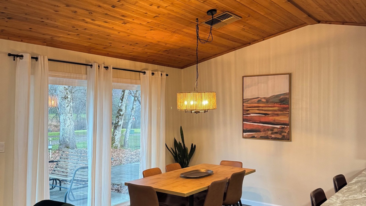 Photo of Others in Weaverville